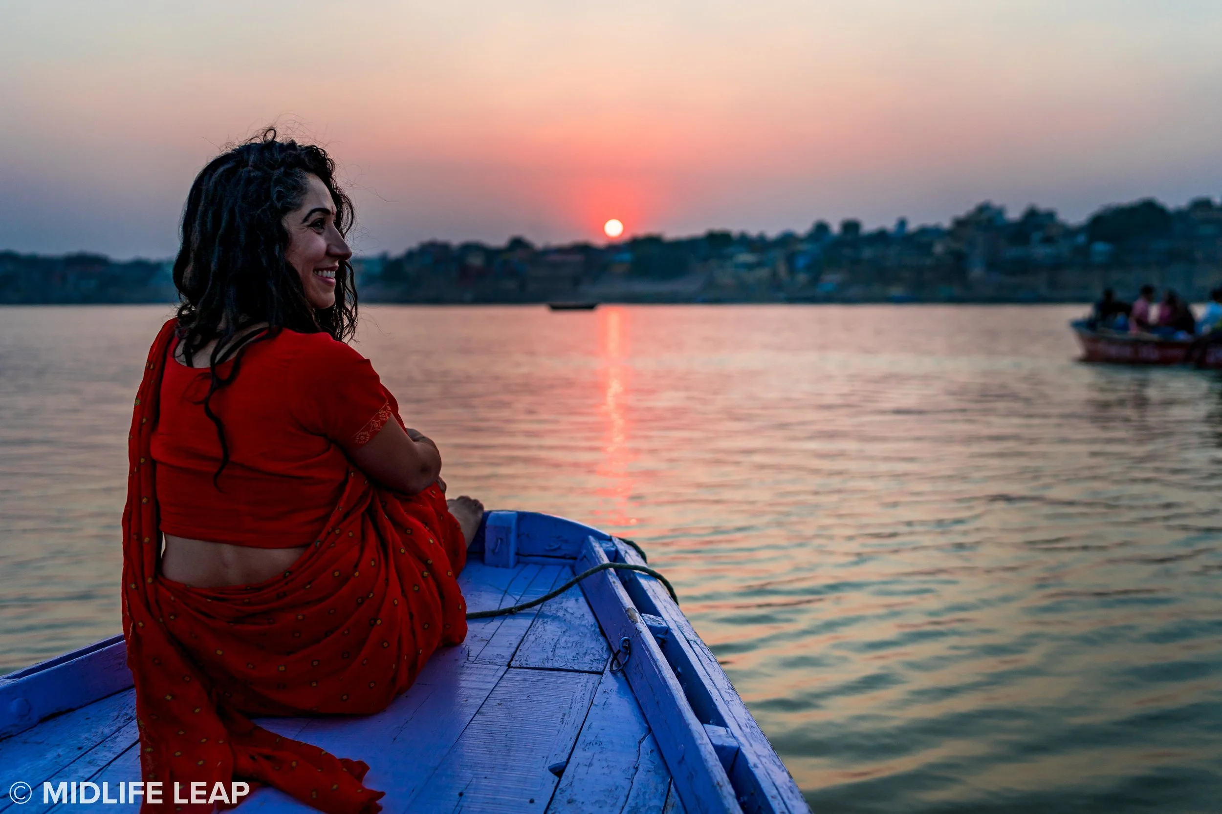 varanasi-ganges-boat-ride-sunset.jpg