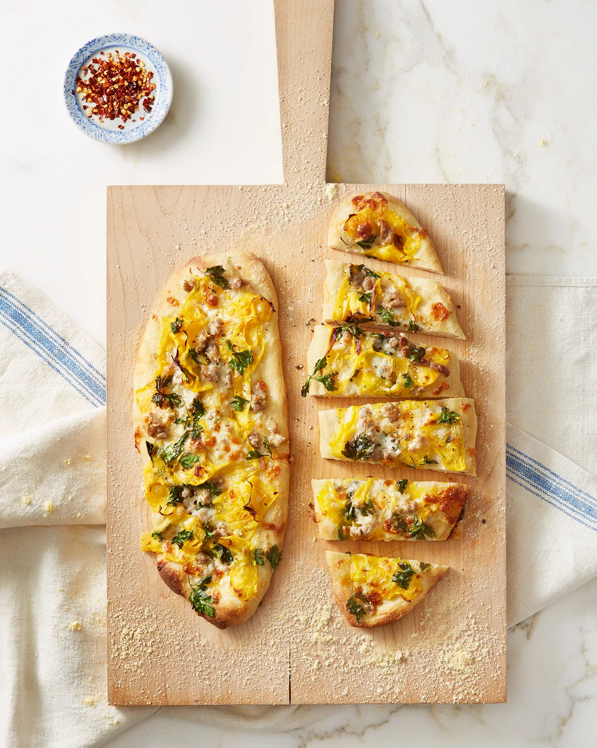 GHK-0917-WeeknightEasy-Pizza-BrusselSprouts-465-v2 (1).jpg