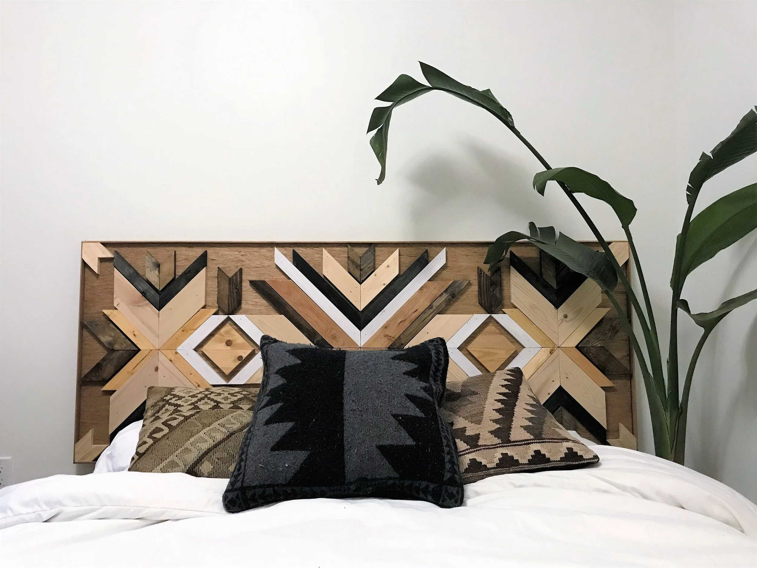 headboard 2.jpg