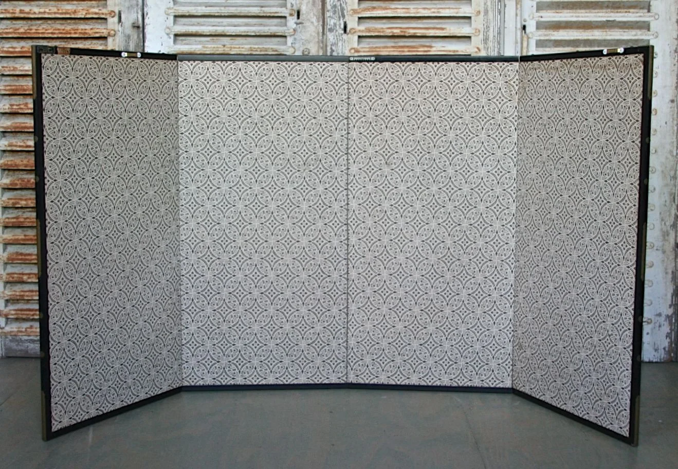 D1013-04.03.jpg