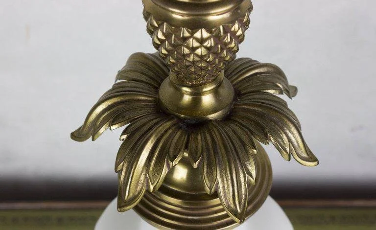 Stiffel Midcentury White Porcelain and Brass Table Lamp  (LT0310-01)