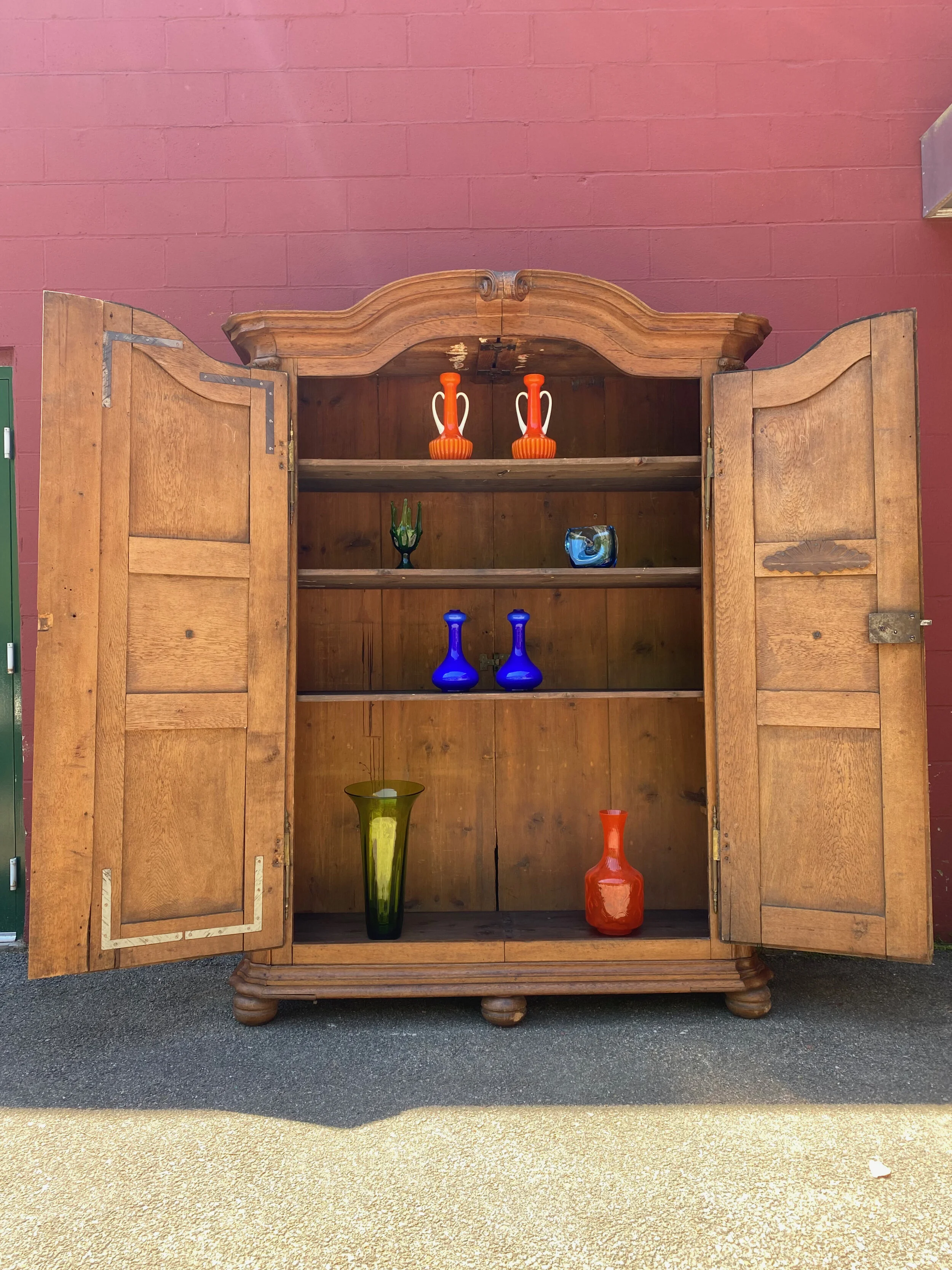 Large Impressive French Oak Armoire  (FA0321-01)
