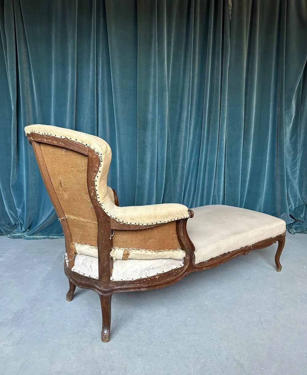 French 19th Chaise Longue with Carved Fruitwood Frame (SCH1223