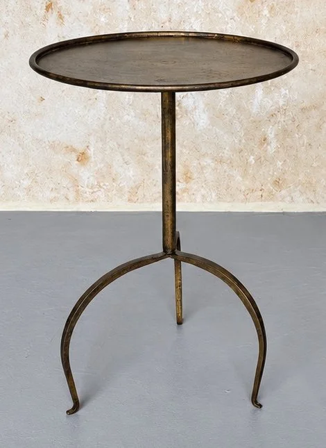 TG0826-33.13-left-table.jpg