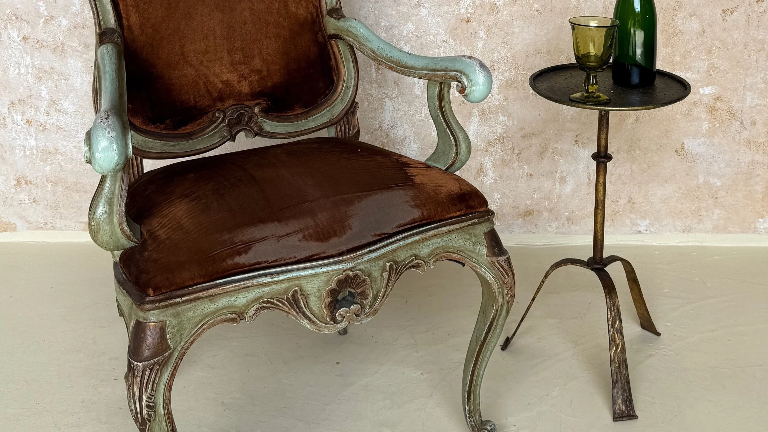 Vintage Mid Century Spanish Iron Drinks Table with Hammered Legs  (TG0225-61)