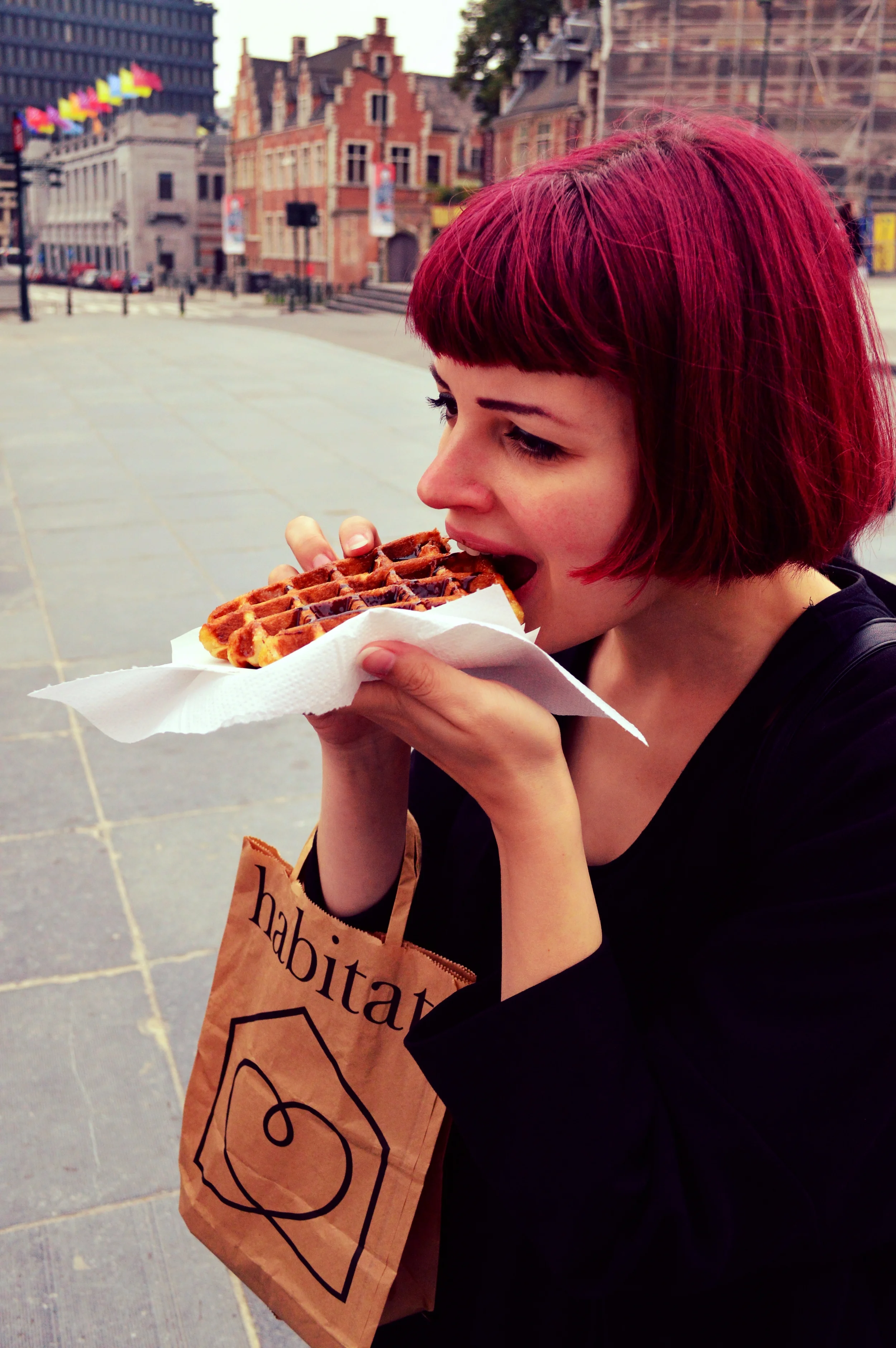  First thing to do when you arrive in Brussels: eat a waffle. You’ll notice that there are traveling waffle vans with fresh dough, a delicious crunch, and lines no matter what time of day.  In Belgium, the waffle is more than a snack; it is a symbol 