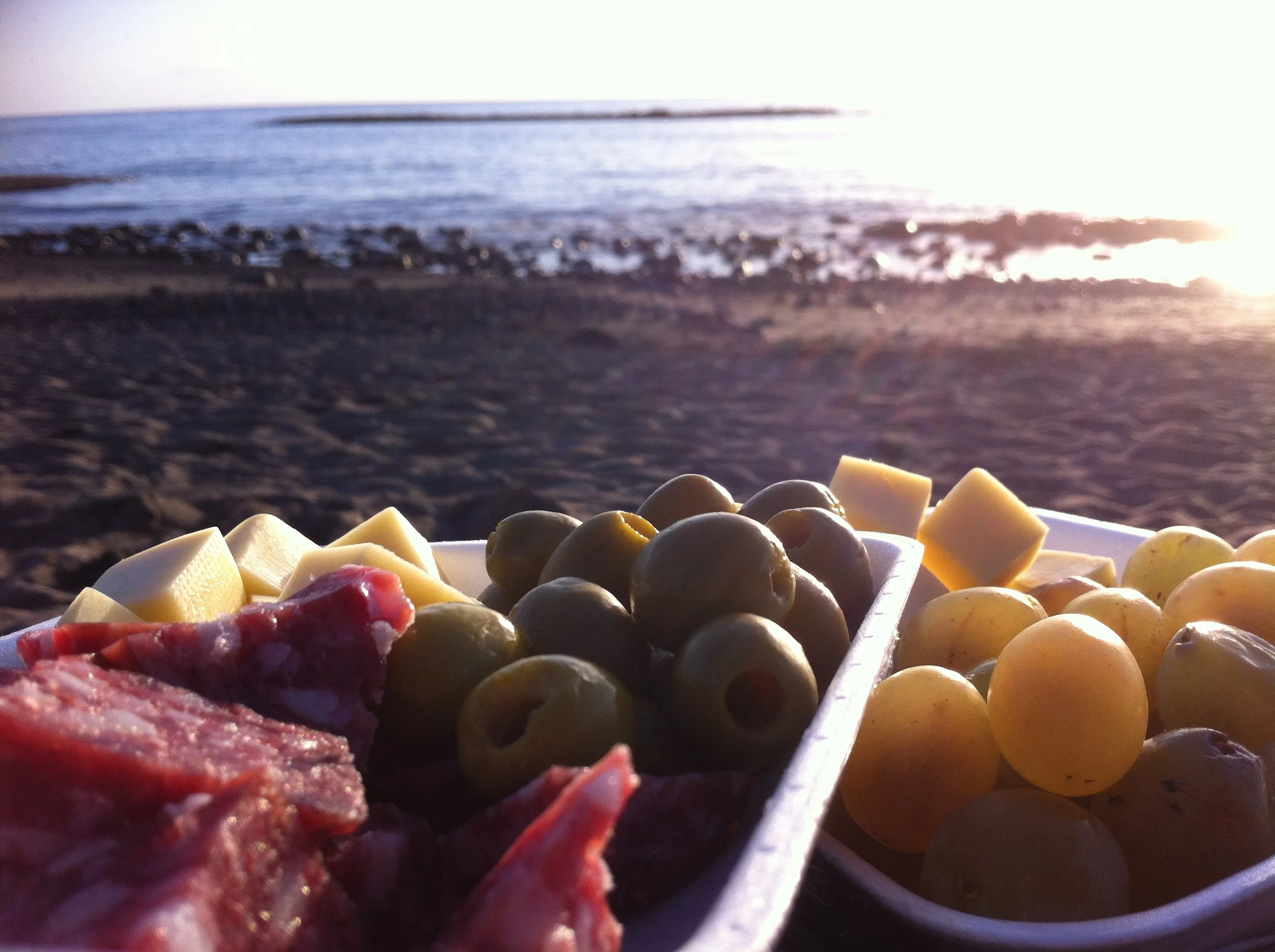  One of the best parts of travelling, besides the wonderful cultures you get to explore, is tasting the local cuisine. As Tenerife is an island in the Canary archipelago, it belong to Spain and has a lovely island version of Spanish flair.&nbsp;    G