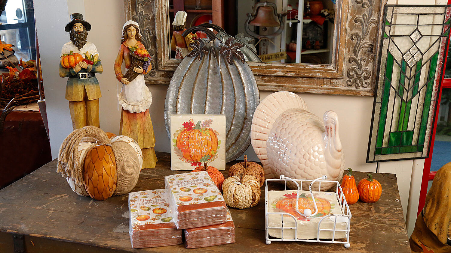Past and Present Home Gallery Thanksgiving Decorations