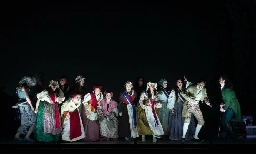 versailles_header4.jpg