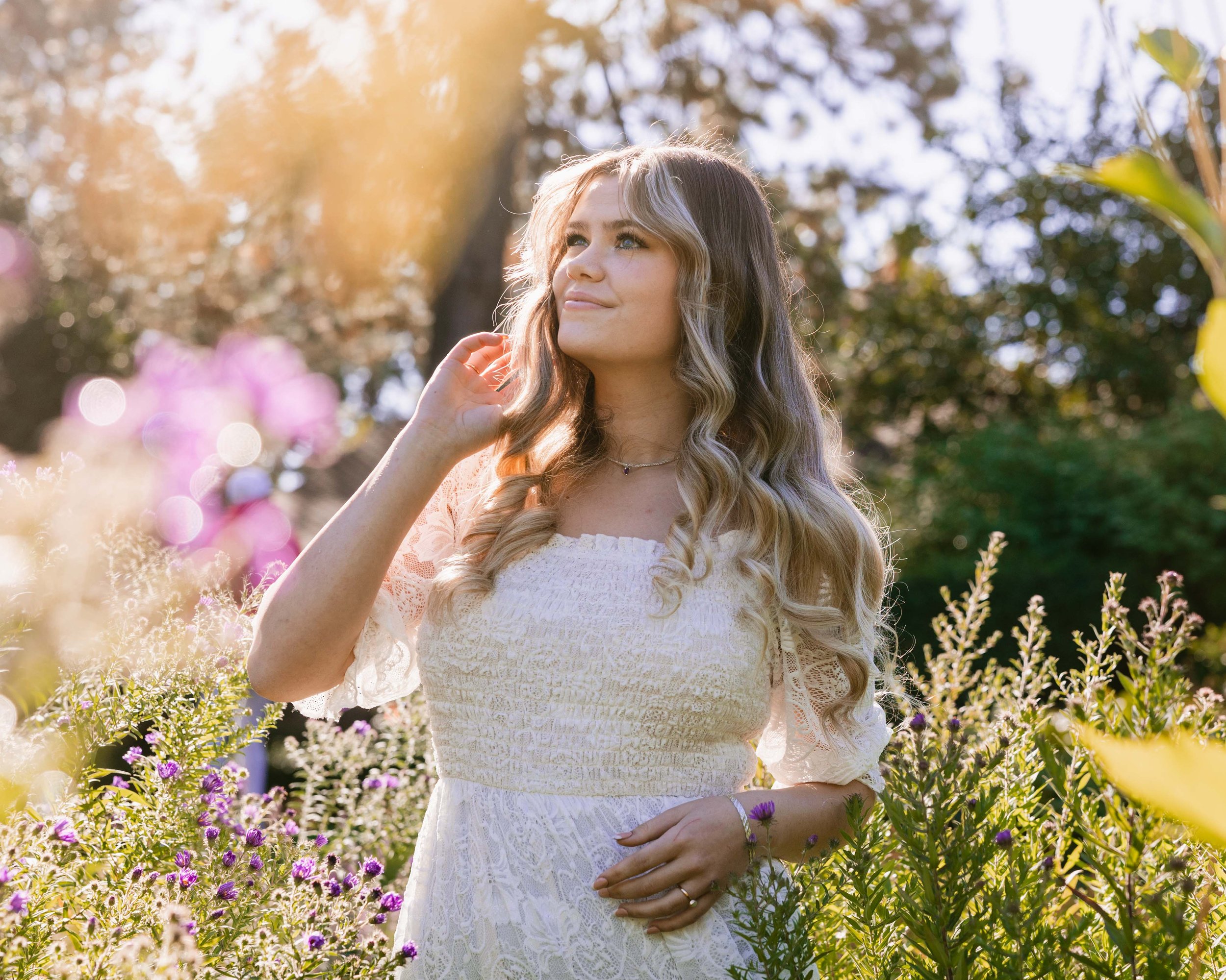senior photos Manito Park Spokane Washington outdoor portrait flowers