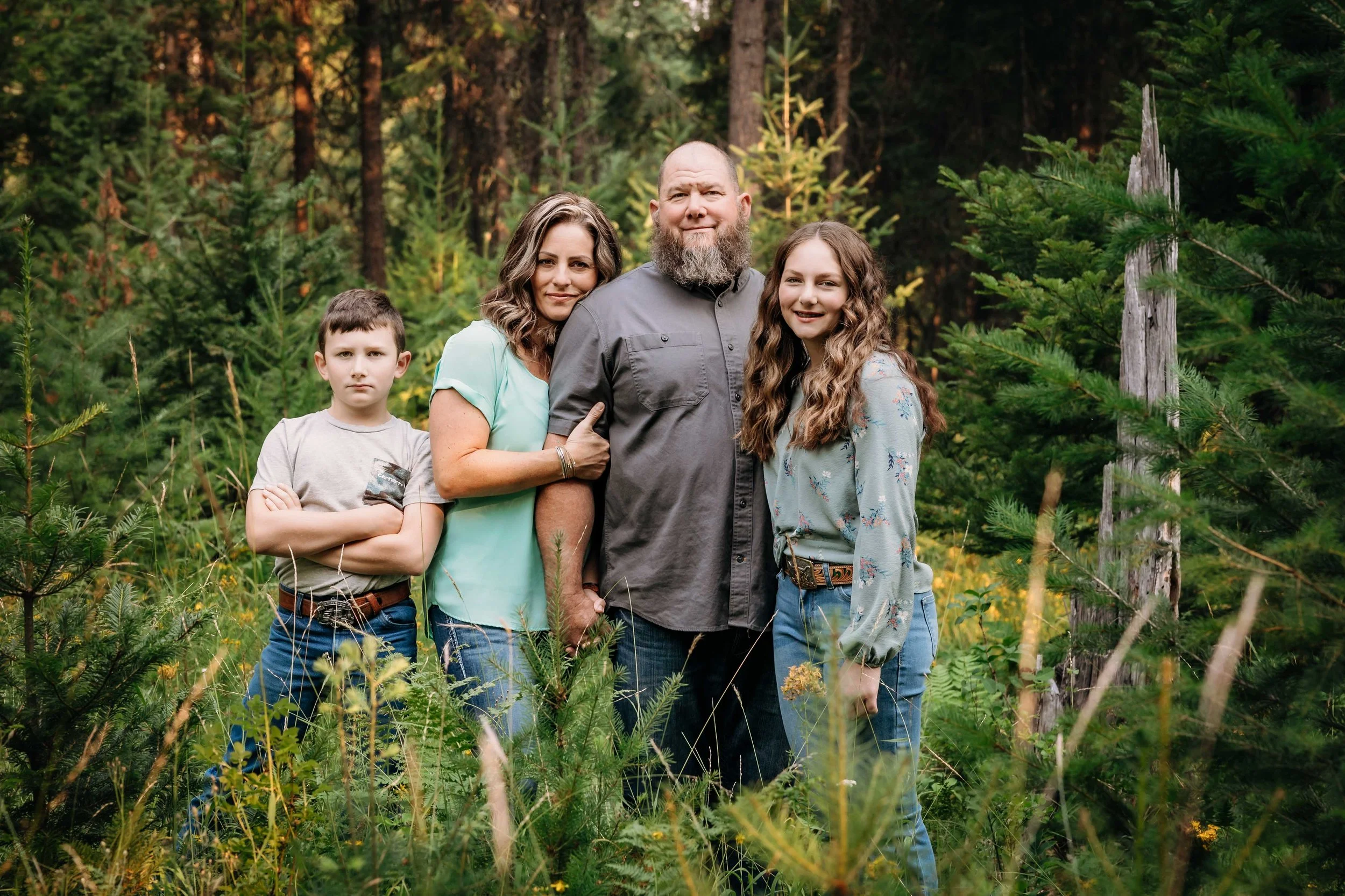 family photography Coeur d’Alene Idaho sunset session in woods