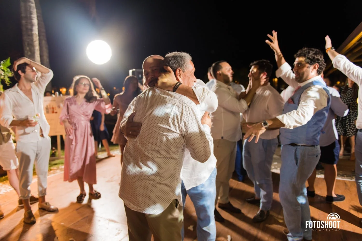 Wedding Kellaris - 15-05-19-788Compressed.jpg