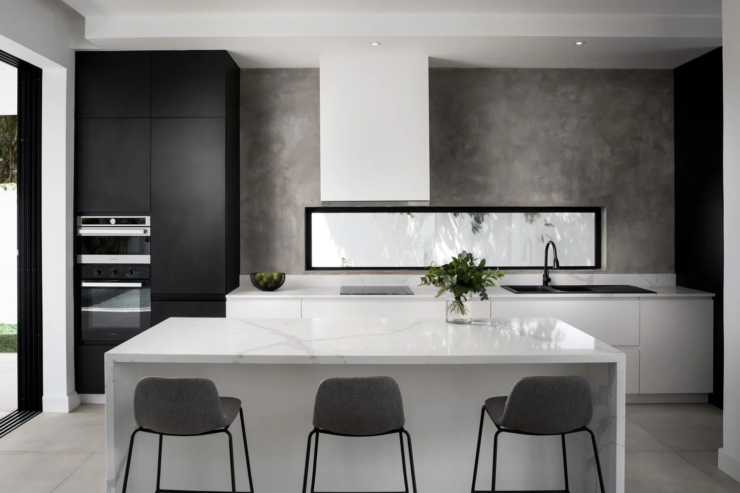 Infinity - Kitchen front face - 08Compressed.jpg