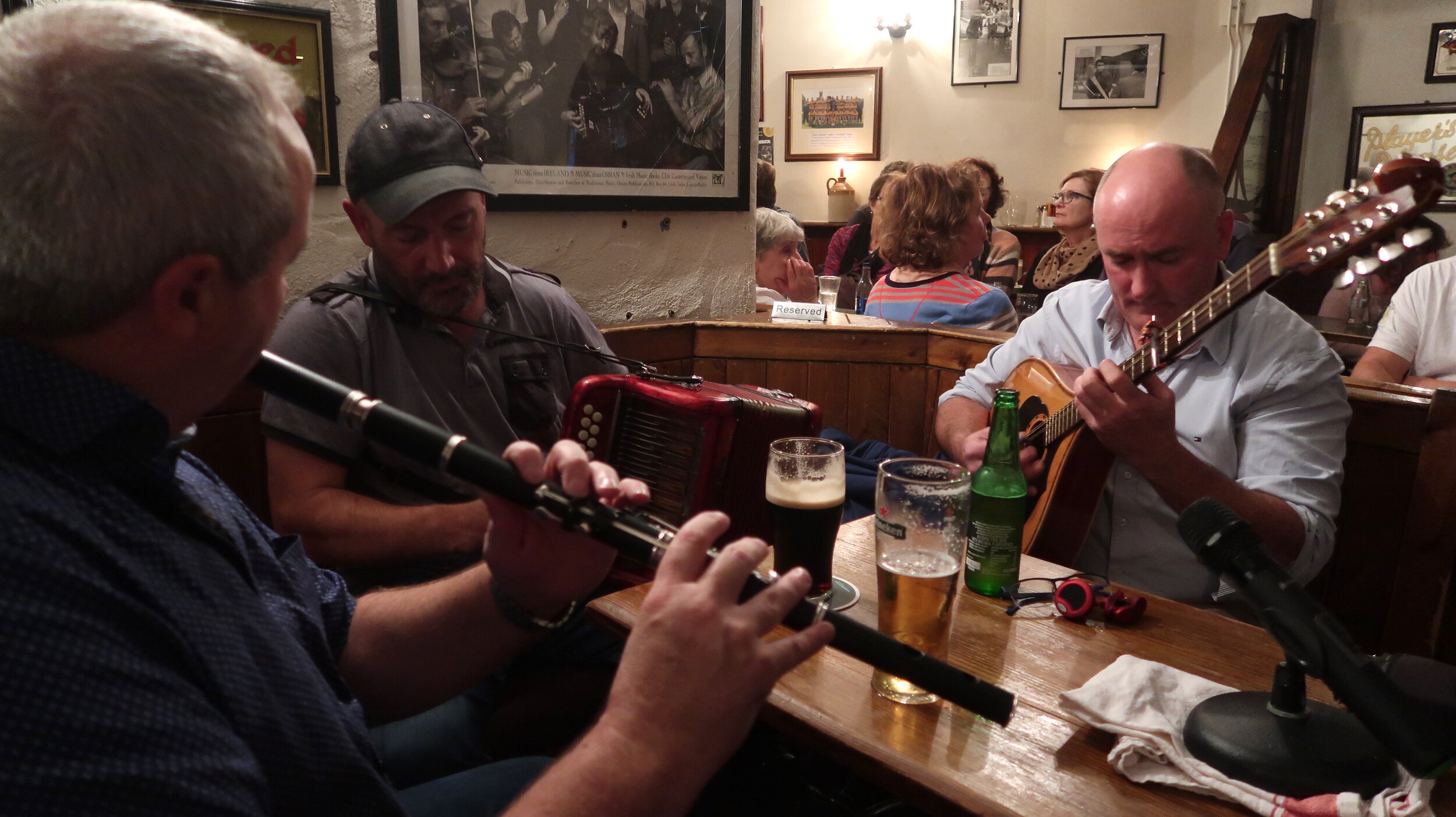 Trad Session at Gus Oconnors Pub in Doolin_Photo by Mickela Mallozzi.JPG