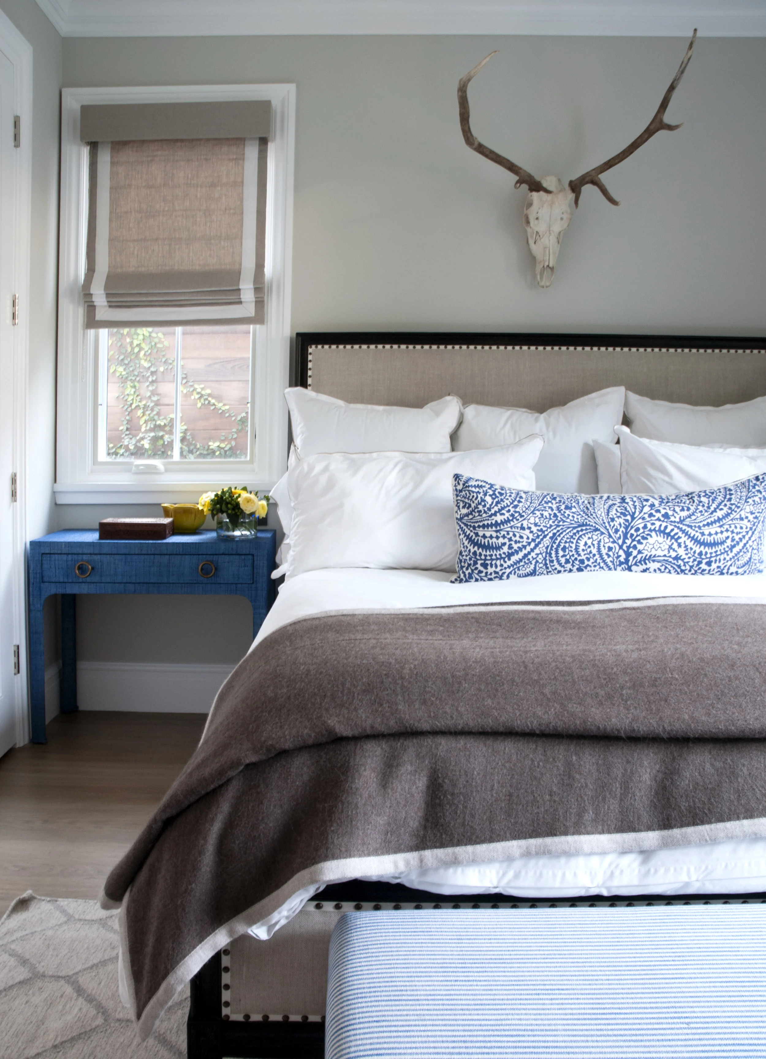 026 BARTA INTERIORS - SANTA MONICA PROJECT - GUEST BEDROOM.jpg