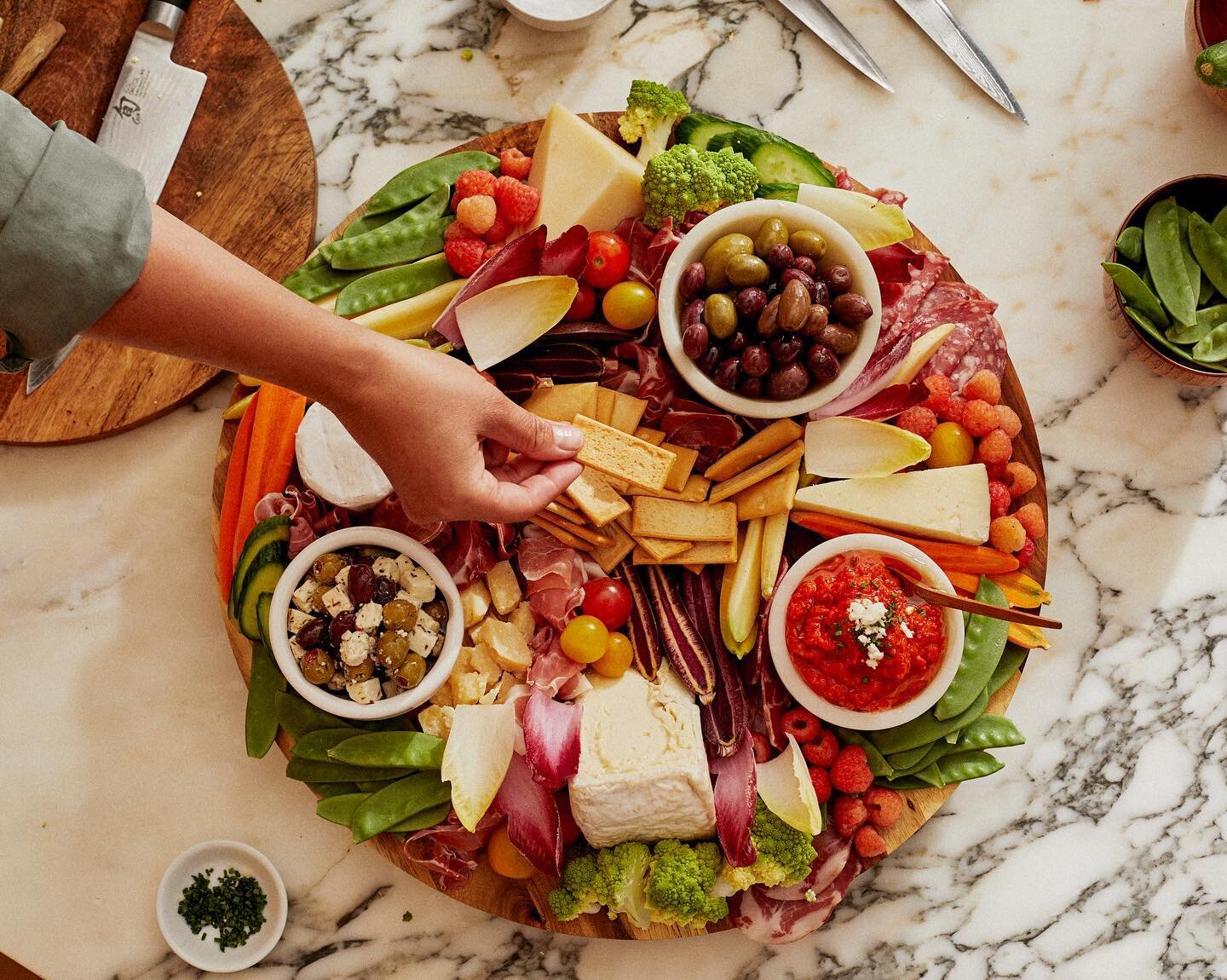 I always love creating spaces layered with color and texture.  Same translates over to my boards and plating food.  It&rsquo;s all about how you layer the beautiful elements that can create a stand out board or platter!  More pics to come from our sh