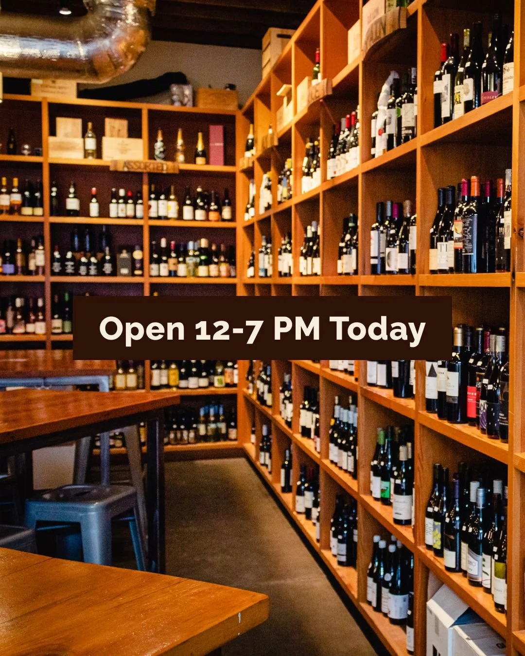 Happy Monster March Day, Sellwood! π»π
The parade kicks off at 3pm—walk with the zombies, stroll with the skeletons, and then swing by The Portland Bottle Shop for snacks, sips, and cozy vibes after.
We’ll be open 12–7 PM today!