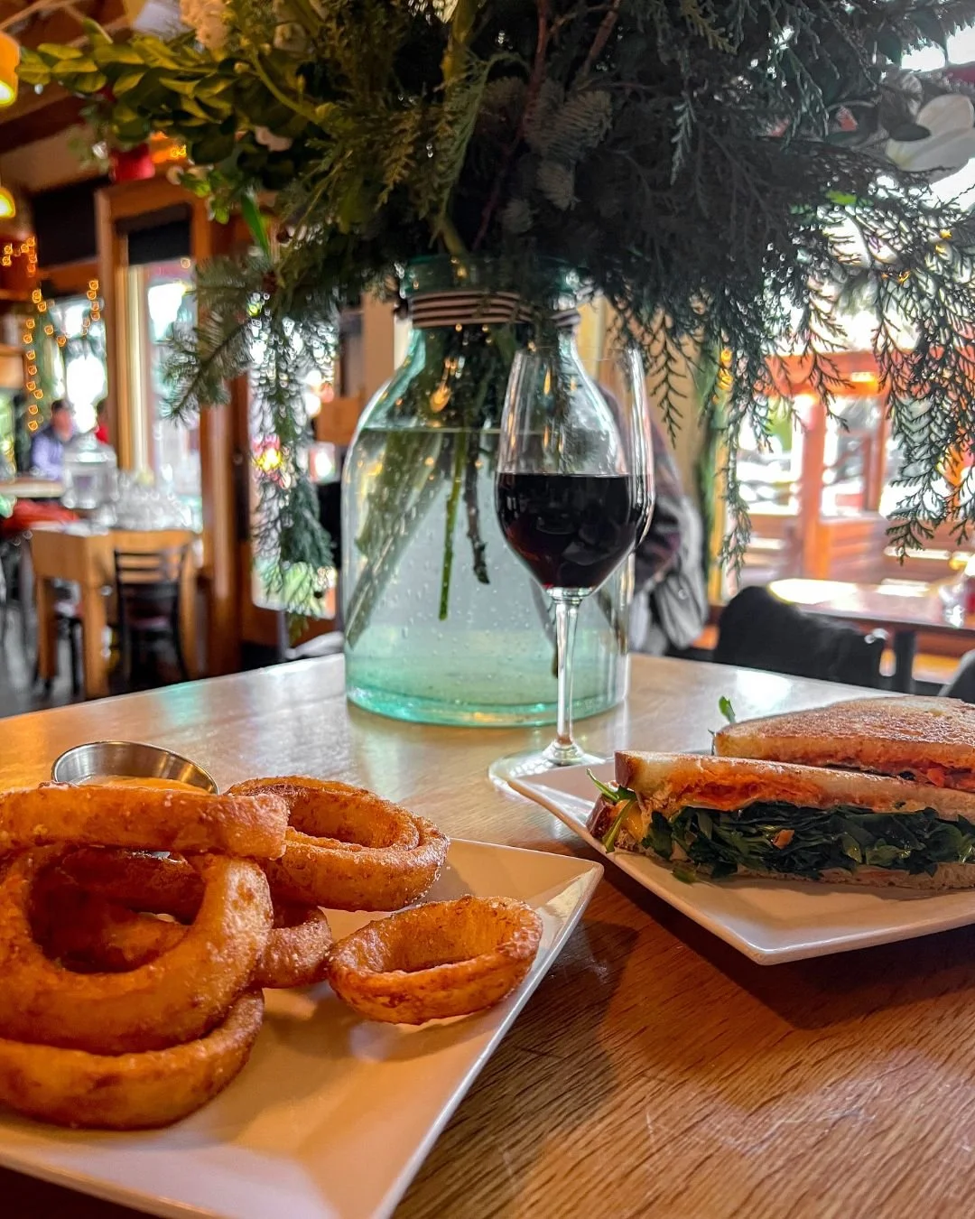 Saturday lineup: a grilled veggie sando, crispy rings, and a glass of red. Simple, cozy, perfect. We&rsquo;re here till 9.