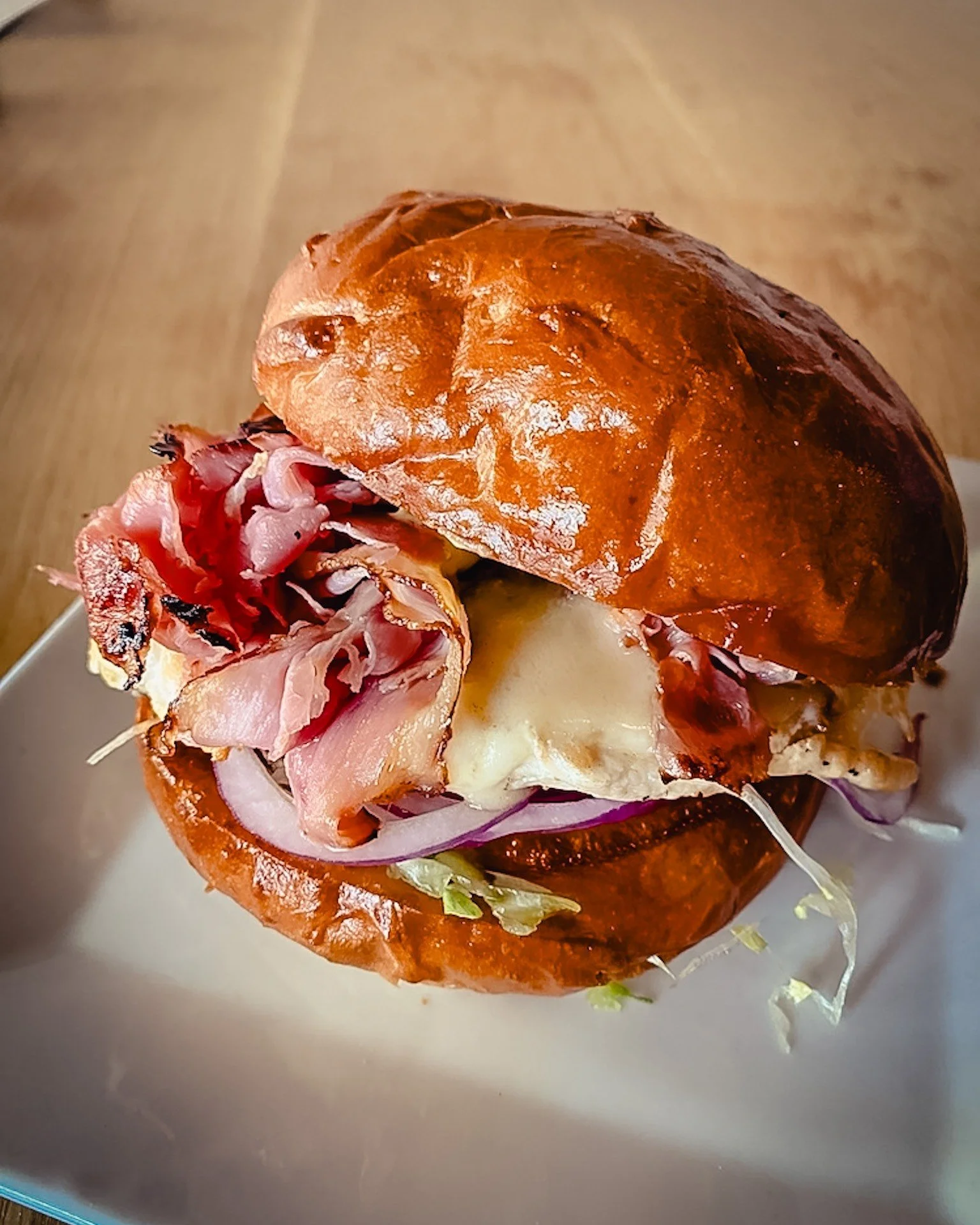 New special on the board: Chicken Cordon Bleu Sandwich.

Chicken breast, smoked ham, Swiss, dijonase, lettuce, and red onion on a brioche bun. Simple, classic, and hits every time.

Here for the week. Come grab one.

Plus, current soups:
Cream of Mus