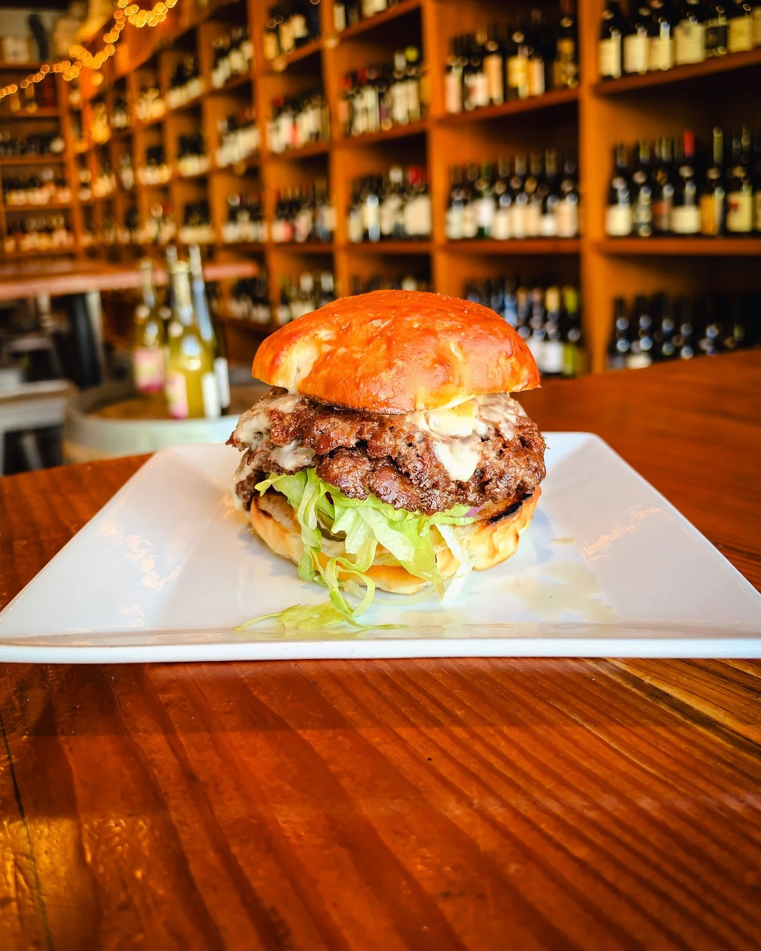 New Gluten-Free Buns 🍔

Gluten-free? You still deserve a really good burger.

Our new GF buns come from @oatfieldbakery, the same bakery we get our GF bread. Order any burger or sandwich on one, like the smashburger in this pic.

Good to know: the b