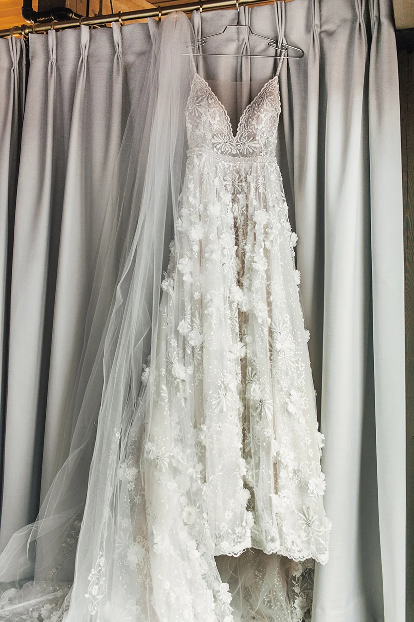 KatieStoopsPhotography-wisconsin wedding10.jpg