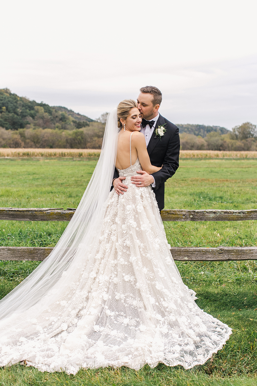 KatieStoopsPhotography-wisconsin wedding51.jpg