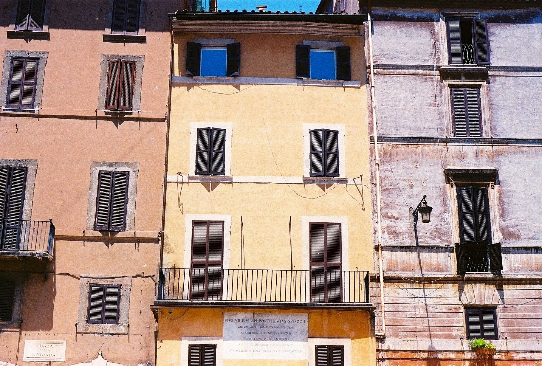 FH000012 2.jpg