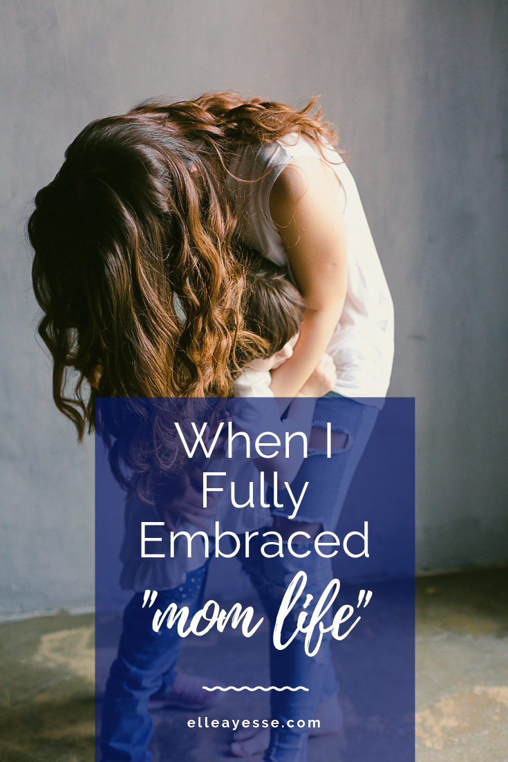 The realization that I was a mother didn't hot me for several years after I became one. There are many reasons for this (that you're more likely to see posted on to ELLE & back opposed to on this blog) that I won't get into, however, I've come to the sudden realization that I never actually "embraced" being a mother. I fought having a "mom life" for the first 10 years that I was one? So what changed? Find out more in this post >> https://www.elleayesse.com/blog/when-i-fully-embraced-mom-life