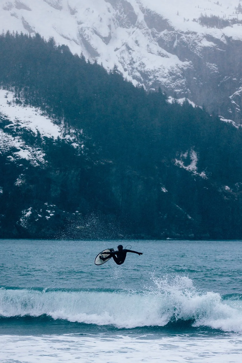 ALASKA_SURF_SPLIT_DACOSTA-221-2.jpg