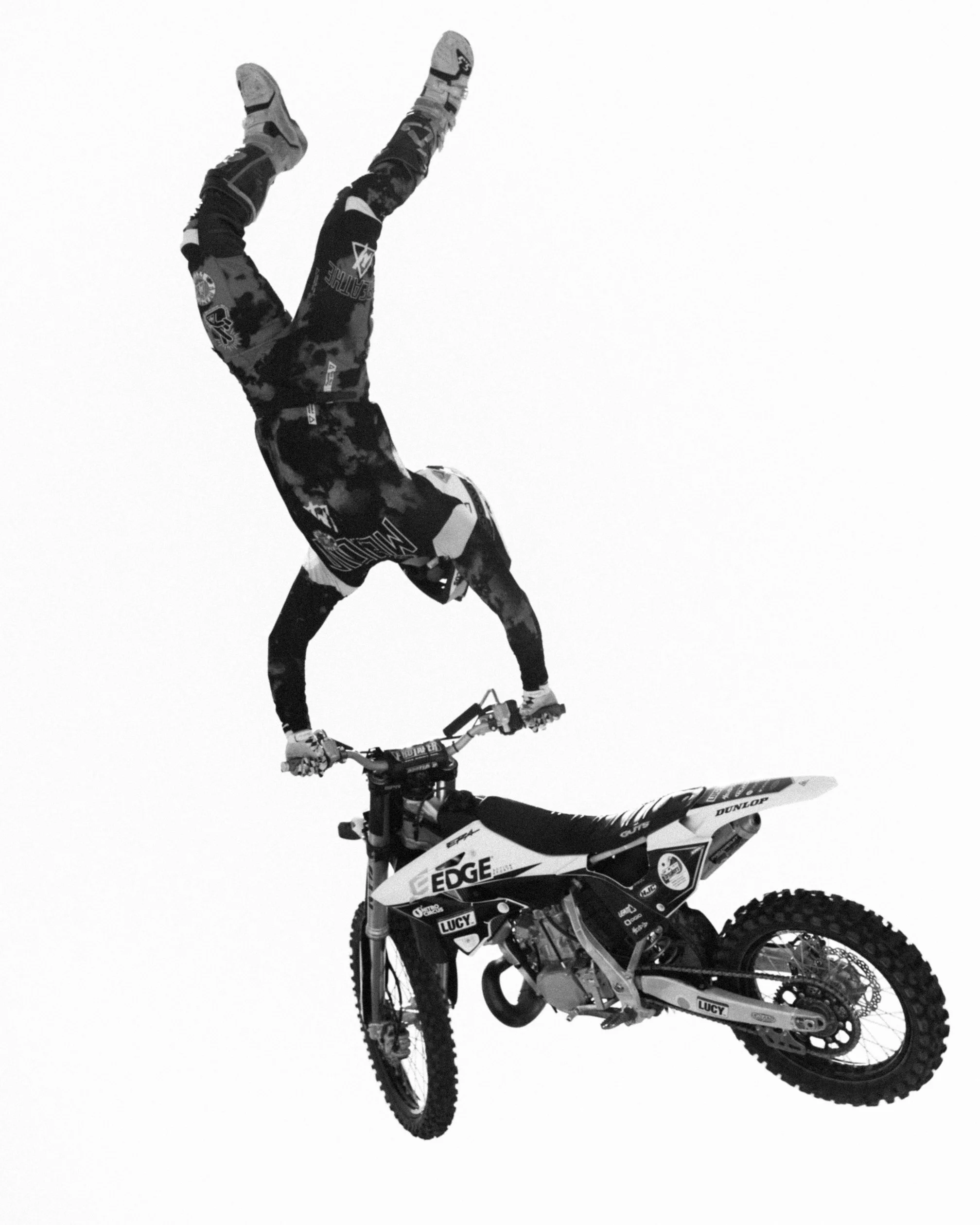 ADAM_JONES_DACOSTA_FAVES-4.jpg