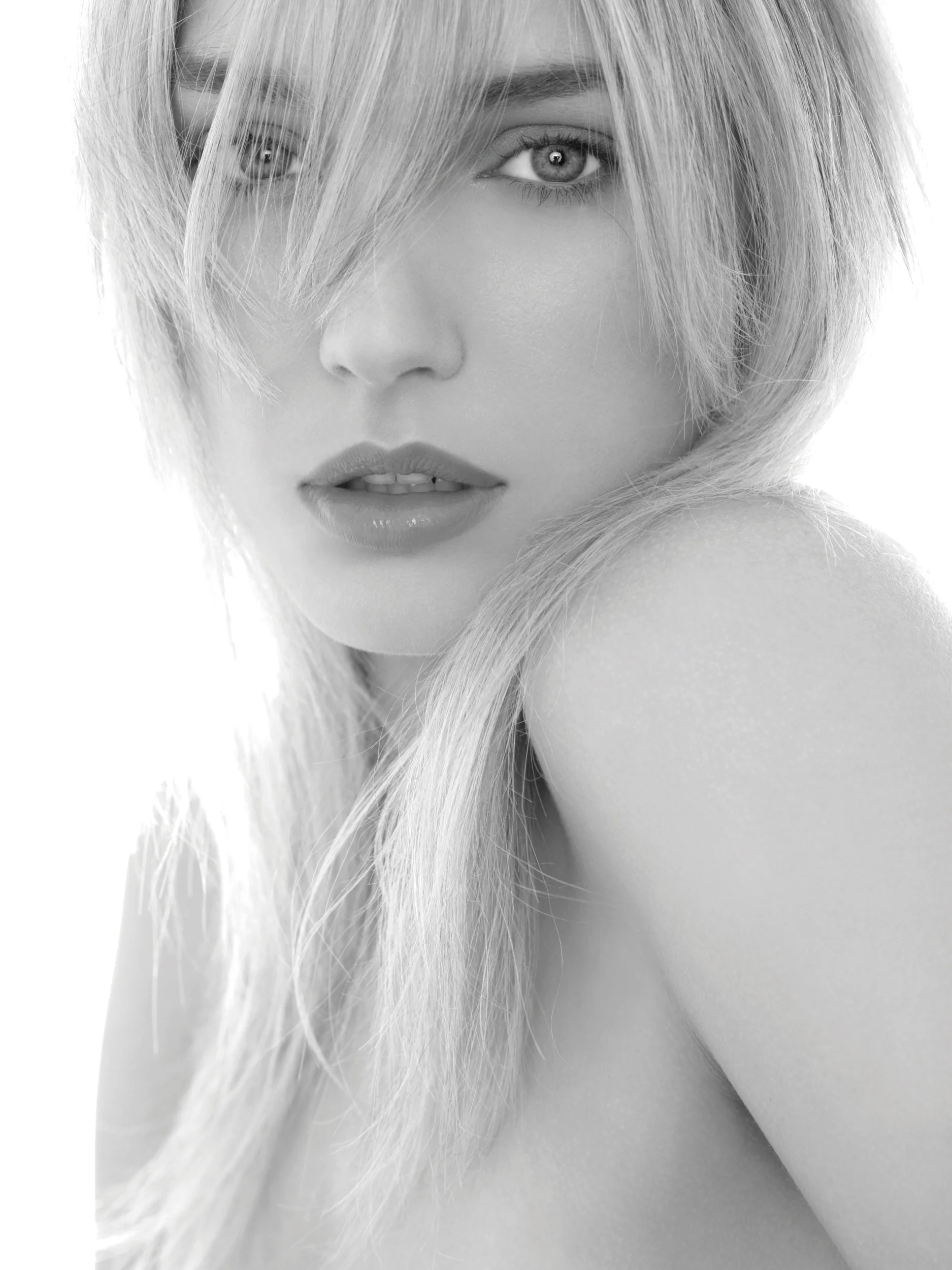 Hollie 3 b&w port.jpg