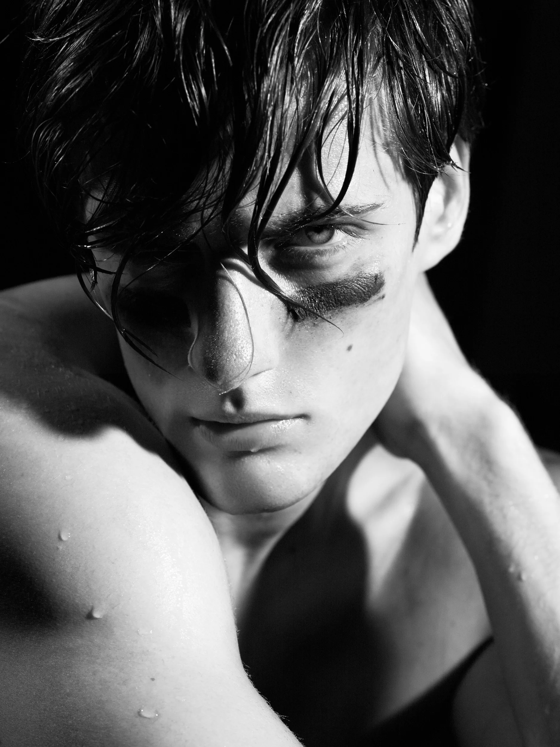 Leo B&W.jpg