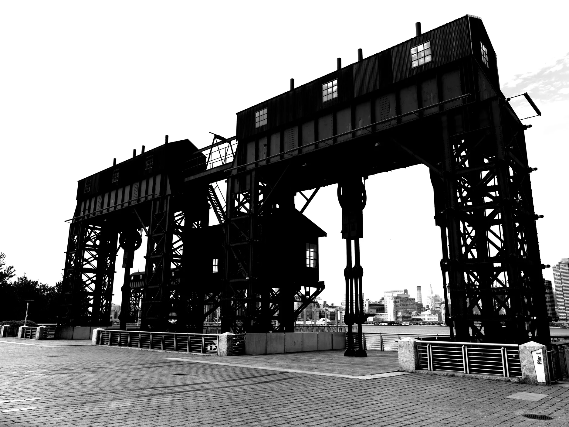 A0003336b&w.jpg
