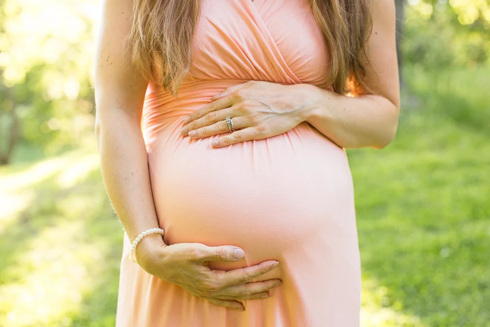 Maternity-Photographer-Rochester-NY-7.jpg