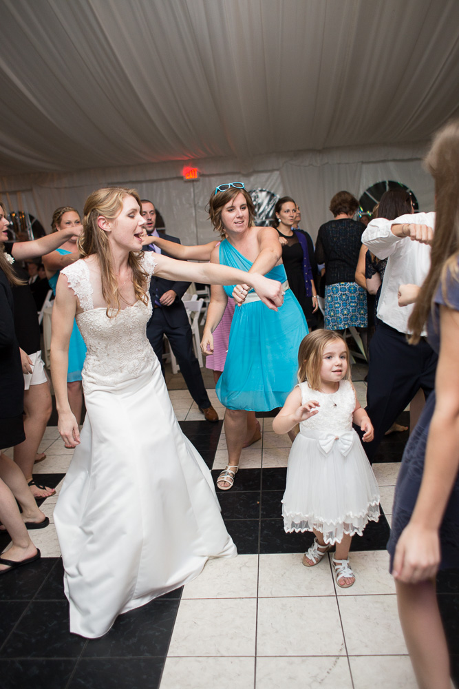 Inn on the Lake | Rochester Wedding Photographer | Megan Rei Pho