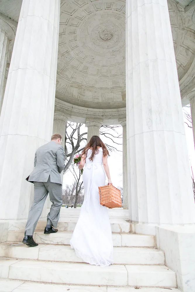 Cute spring wedding with a picnic in Washington, DC | Megan Rei Photography