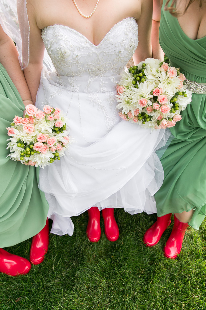 Rain boots in case of a rainy wedding day | Cute wedding photos | Haymarket, Virginia