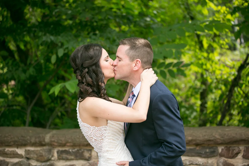 Wedding photos at the Stone Bridge in Centreville, VA | Northern Virginia Natural Light Photographer