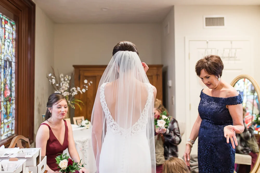 Bridal suite at Chapel Hill, Rochester, NY | Documentary Wedding Photography