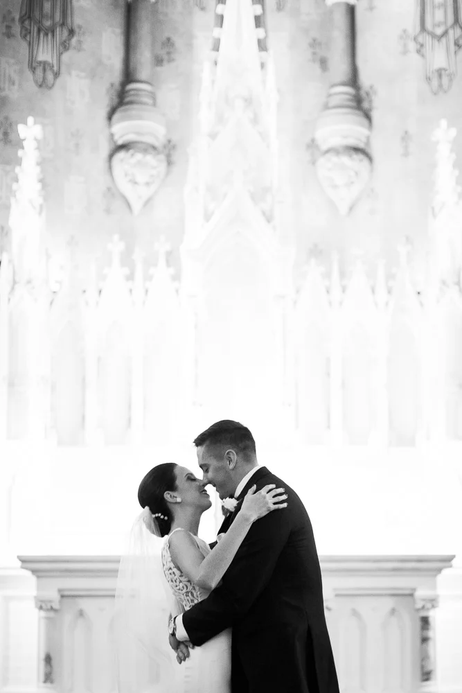 The First Kiss at Chapel Hill | Rochester NY Wedding Ceremony Venue