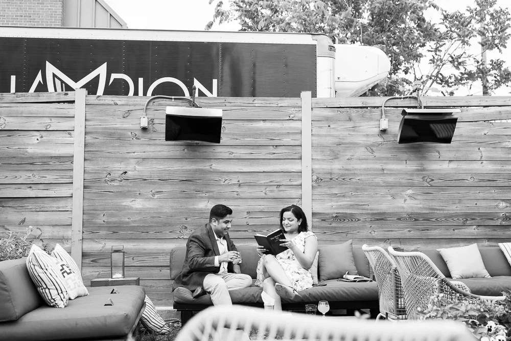 Documentary style proposal photos in Washington, DC