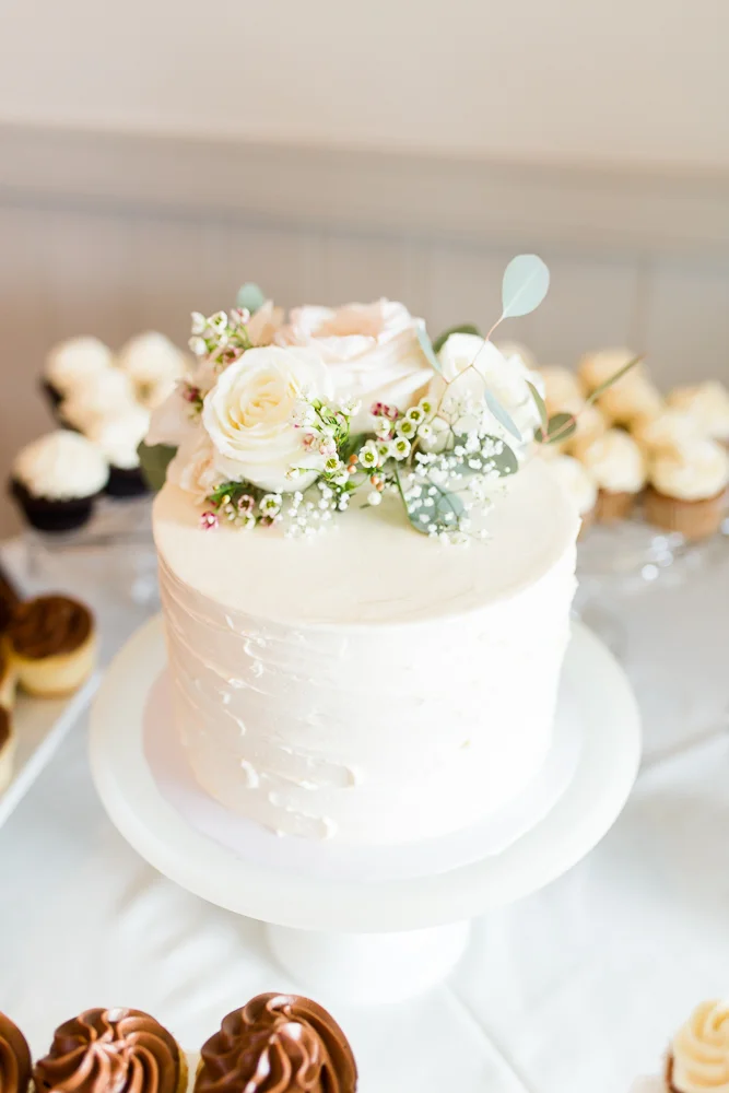 Delicious wedding cake from Cakes by Rachel | Best wedding cakes in Crozet, Virginia