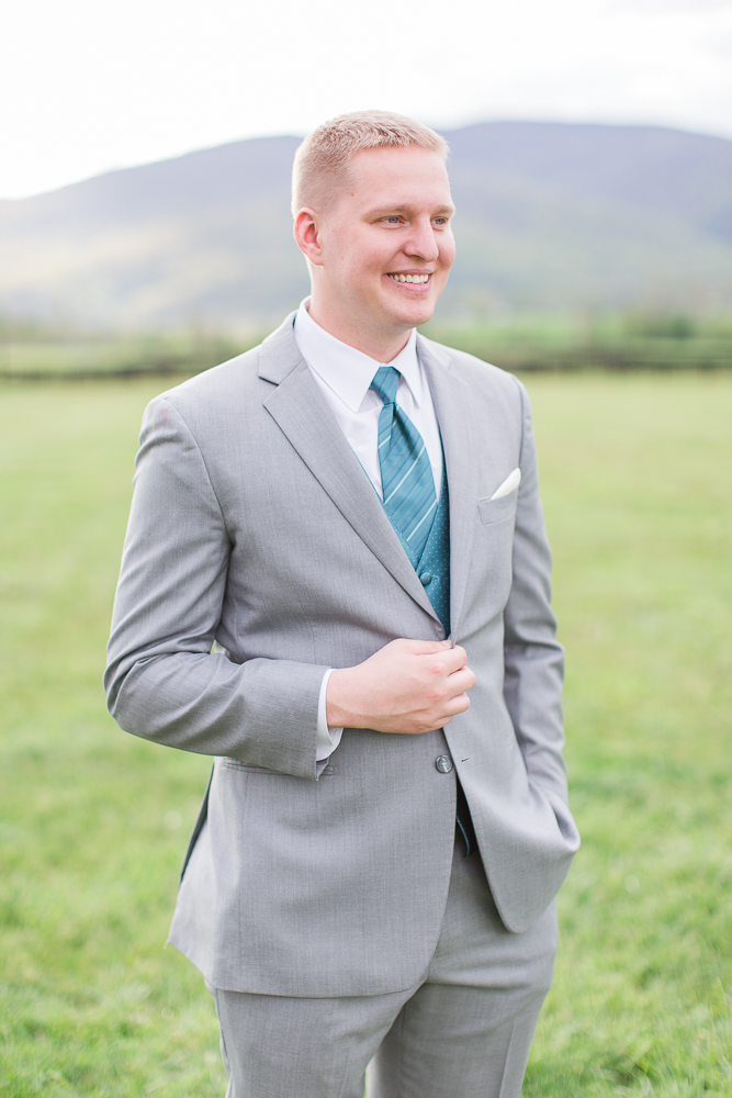 Groom portrait at King Family Vineyards