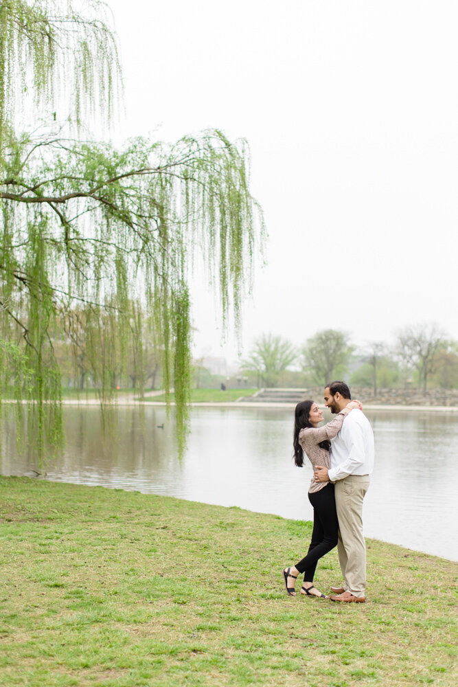 national-mall-spring-engagement-photos-56.jpg