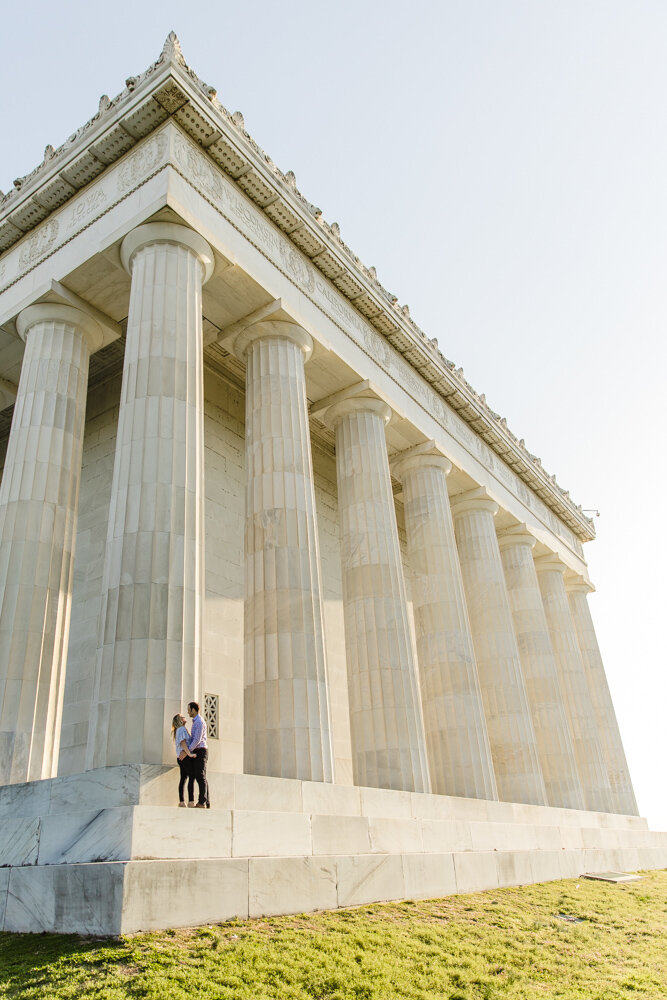 cherry-blossom-engagement-photos-tidal-basin-101.jpg