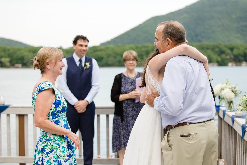 smith-mountain-lake-wedding-photos-45.jpg