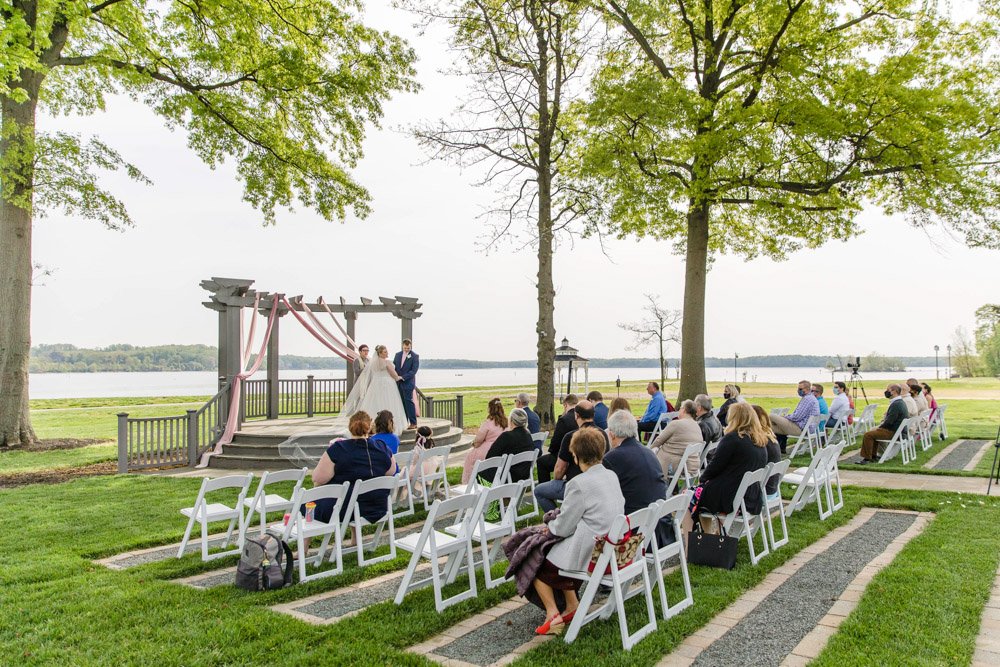 Outdoor wedding ceremony venue in Prince William County