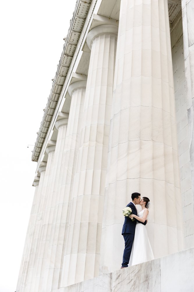 Wedding photos with the columns at the Lincoln Memorial in Washington, DC