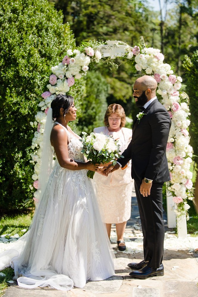 Wedding ceremony in Northern Virginia