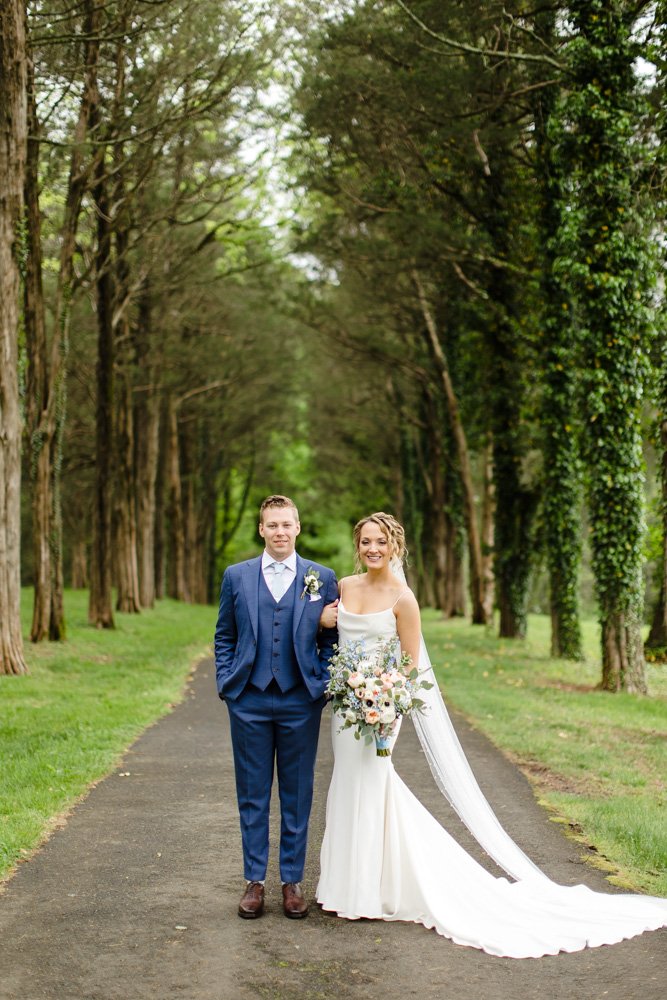 Wedding couple at Poplar Springs Manor